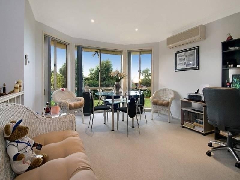 19 Delaware Drive, Macquarie Hills NSW 2285