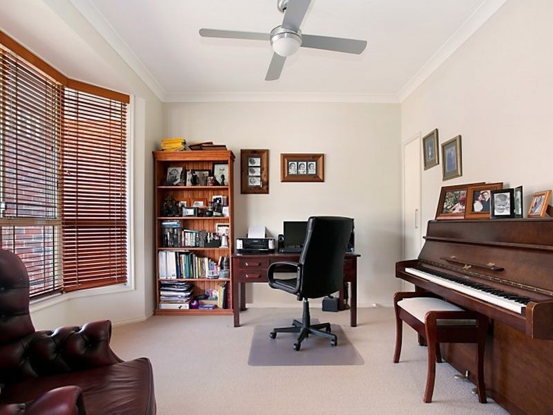 31 Paterson Close, Whitebridge NSW 2290