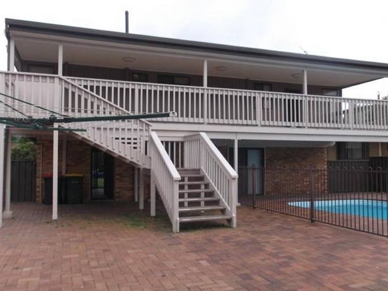 3 Lynn Place, Speers Point NSW 2284