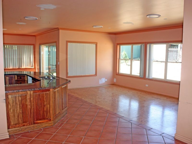 104 Harris Street, Cameron Park NSW 2285