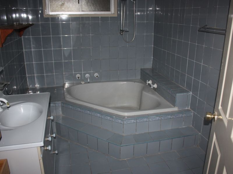 10 Arthur Street, Cardiff South NSW 2285