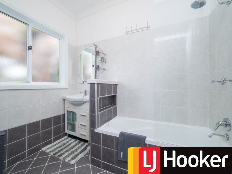 79 Grinsell Street, Kotara NSW 2289