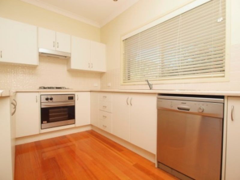 17/11 Aintree Close, Charlestown NSW 2290