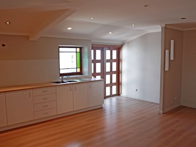 9 Docker Street, Marks Point NSW 2280