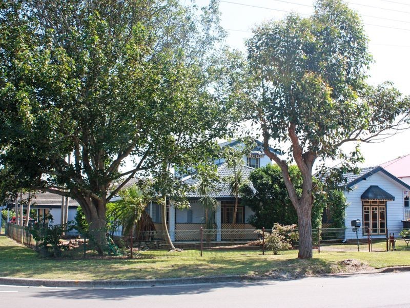 9 Docker Street, Marks Point NSW 2280
