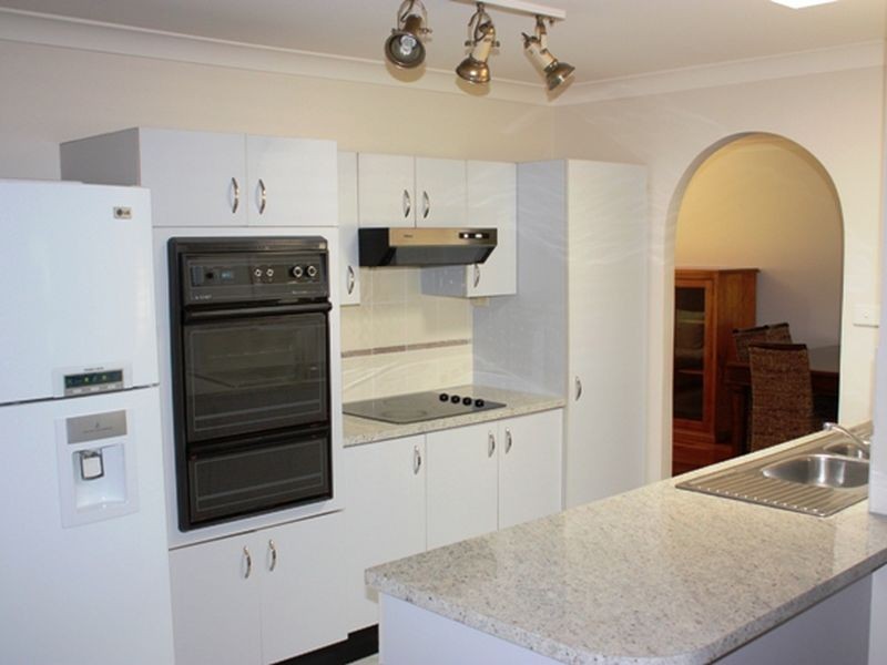 15 Haddington Drive, Cardiff South NSW 2285