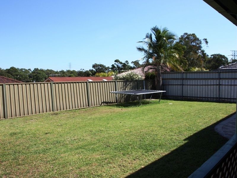 15 Haddington Drive, Cardiff South NSW 2285