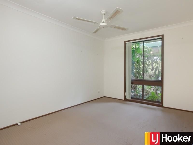 21 Davies Parade, Mount Hutton NSW 2290