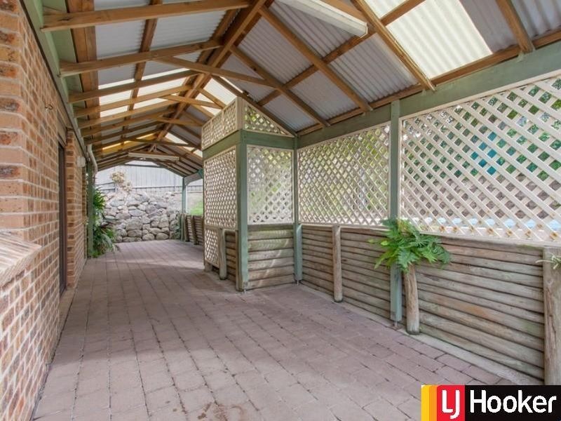 21 Davies Parade, Mount Hutton NSW 2290