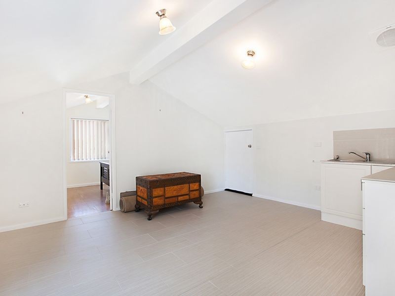 2 Church Street, Belmont NSW 2280