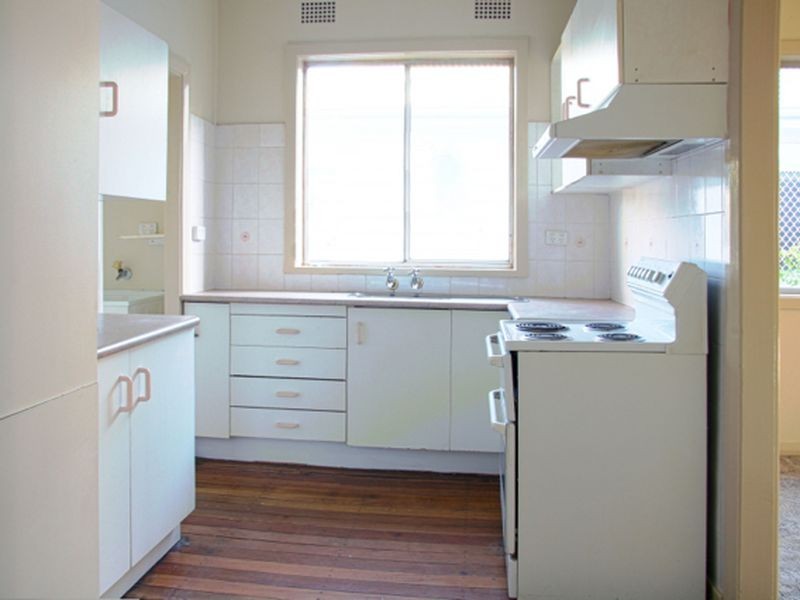 8 Second Street, Cardiff South NSW 2285