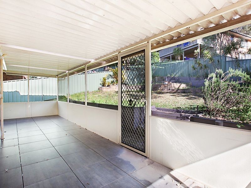 6 Somers Close, Tingira Heights NSW 2290