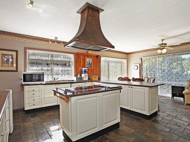 5 Barrett Avenue, Garden Suburb NSW 2289