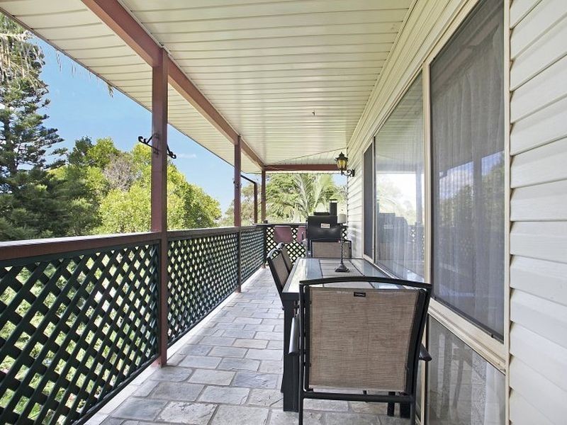 5 Barrett Avenue, Garden Suburb NSW 2289