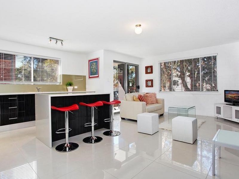 8/144 Teralba Road, Adamstown NSW 2289