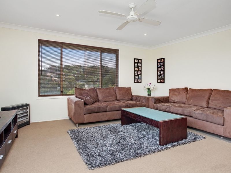 21 Honeyeater Place, Tingira Heights NSW 2290