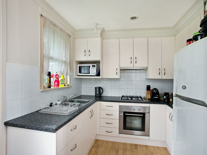 5 Alder Crescent, Gateshead NSW 2290