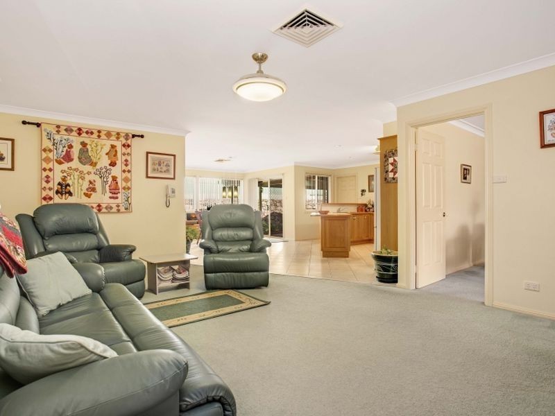 5 Paterson Close, Whitebridge NSW 2290