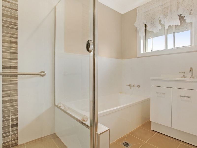 4/15 Bakeri CCT, Warabrook NSW 2304