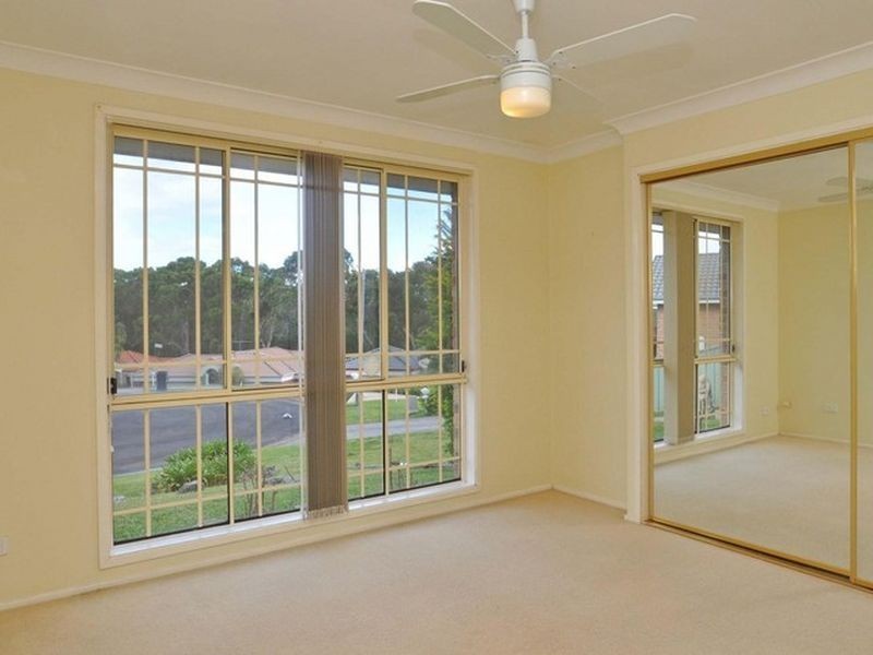 4 Croydon Place, Warners Bay NSW 2282