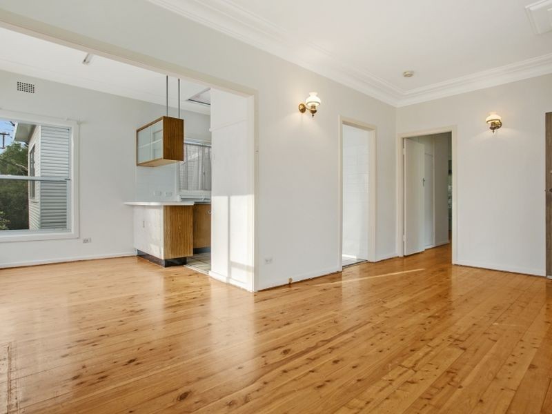 11 University Drive, Waratah West NSW 2298