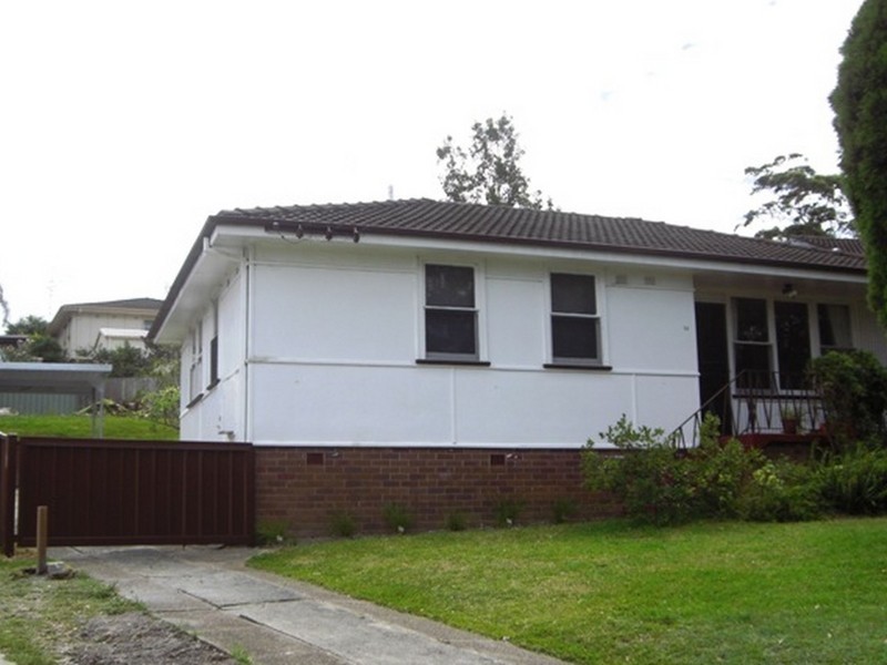 18 Bean Street, Gateshead NSW 2290