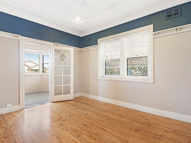 40 Villiers Street, Mayfield NSW 2304