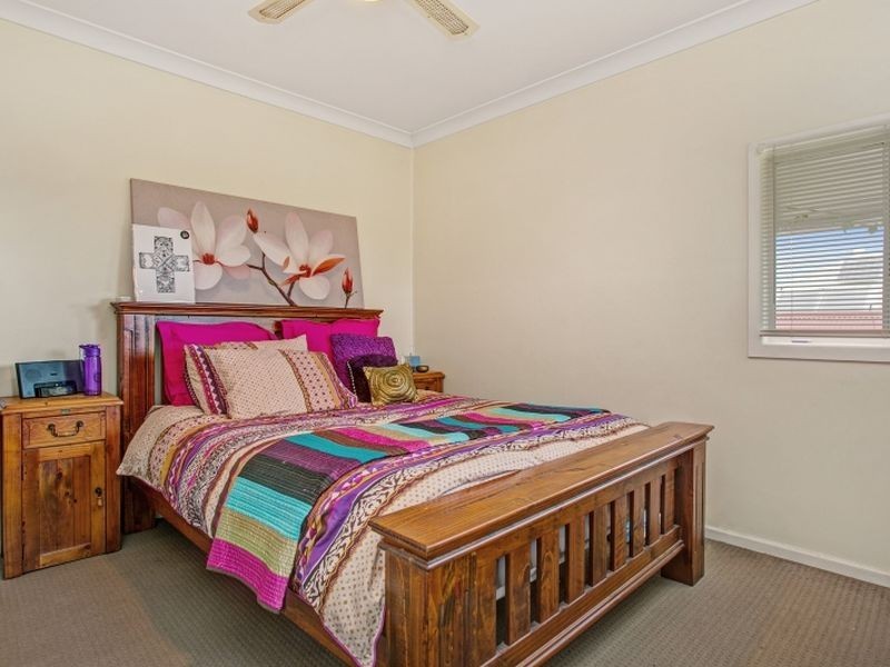 240 Charlestown Road, Charlestown NSW 2290
