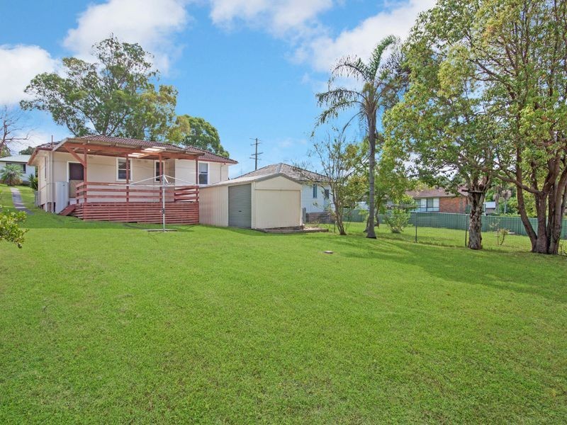 19 Leicester Avenue, Belmont North NSW 2280