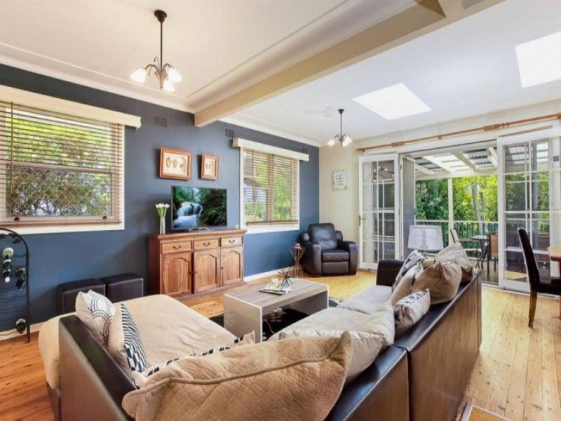 15 Roslyn Avenue, Charlestown NSW 2290