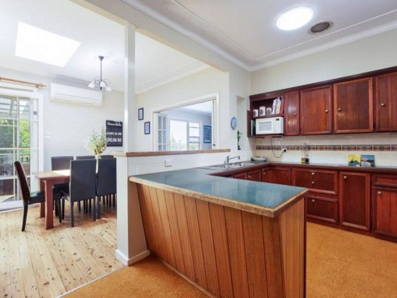 15 Roslyn Avenue, Charlestown NSW 2290