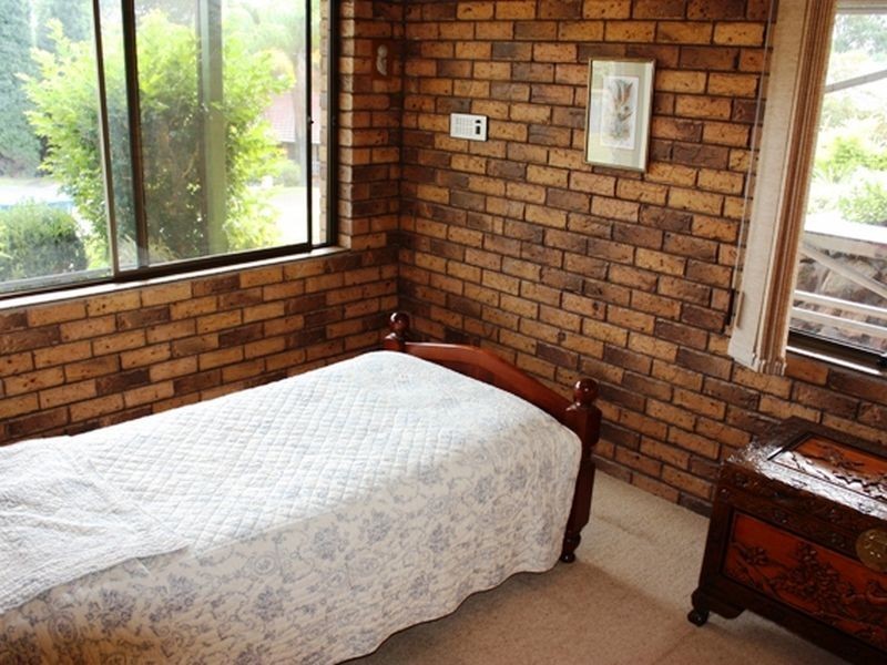 33 Sherburn Place, Charlestown NSW 2290