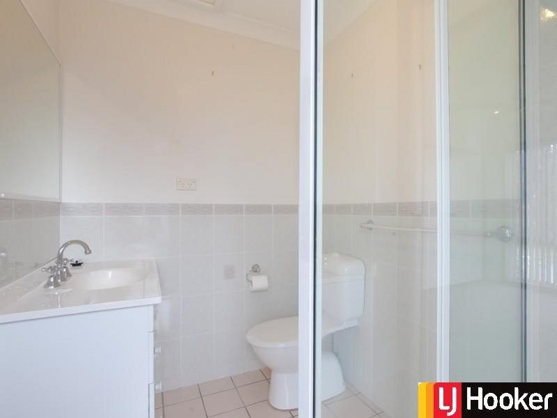 21 Davies Parade, Mount Hutton NSW 2290