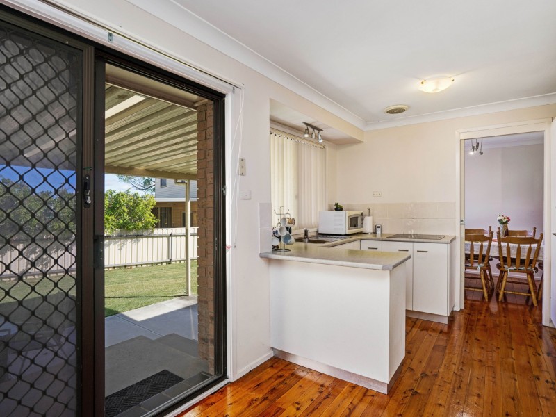 11 Harrison Street, Warners Bay NSW 2282