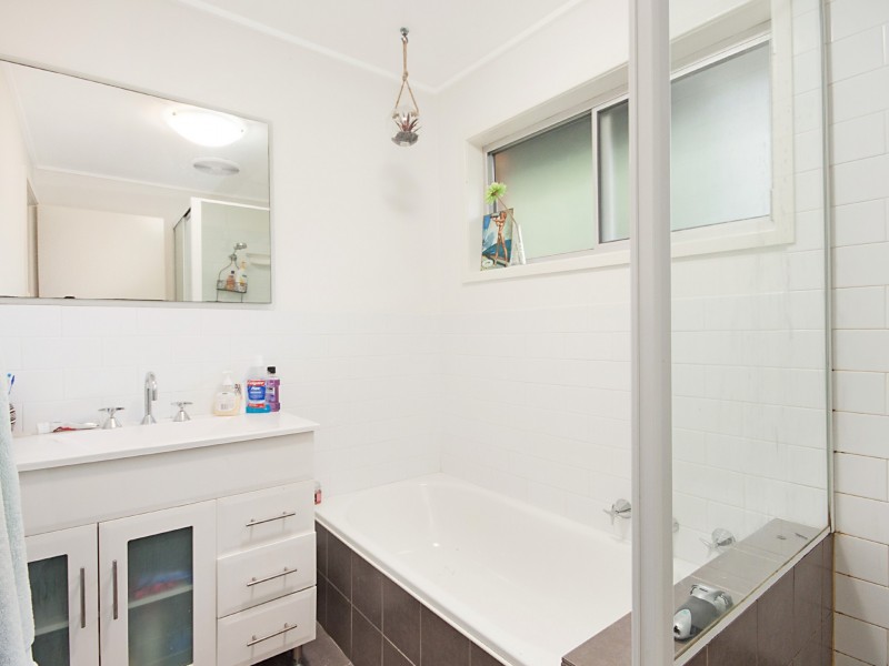 7 Yarrabee Close, Charlestown NSW 2290