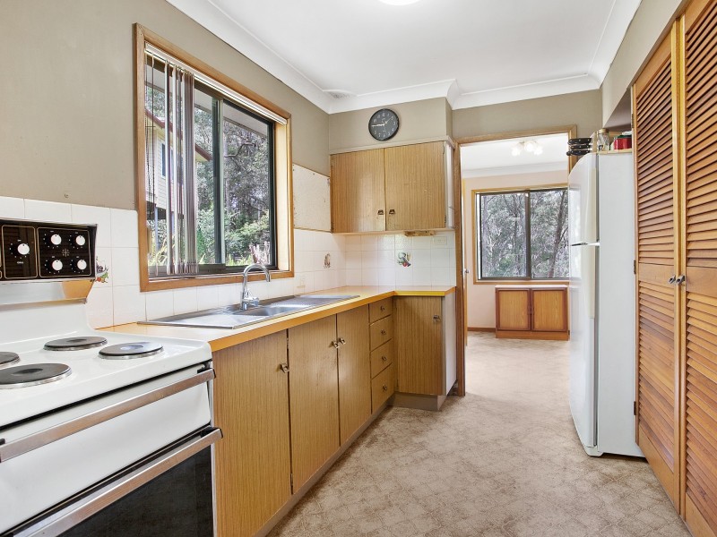 8 Yarrabee Close, Charlestown NSW 2290