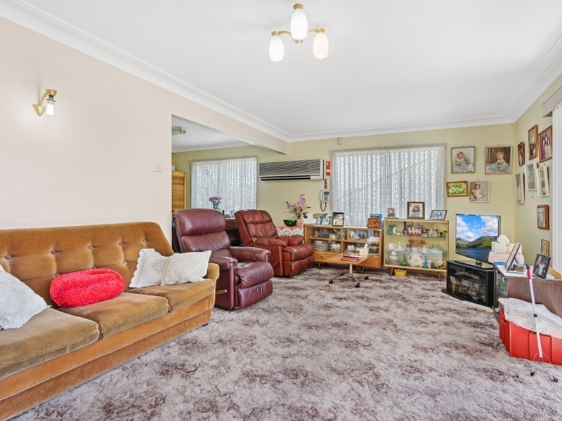 40 Apollo Drive, Charlestown NSW 2290