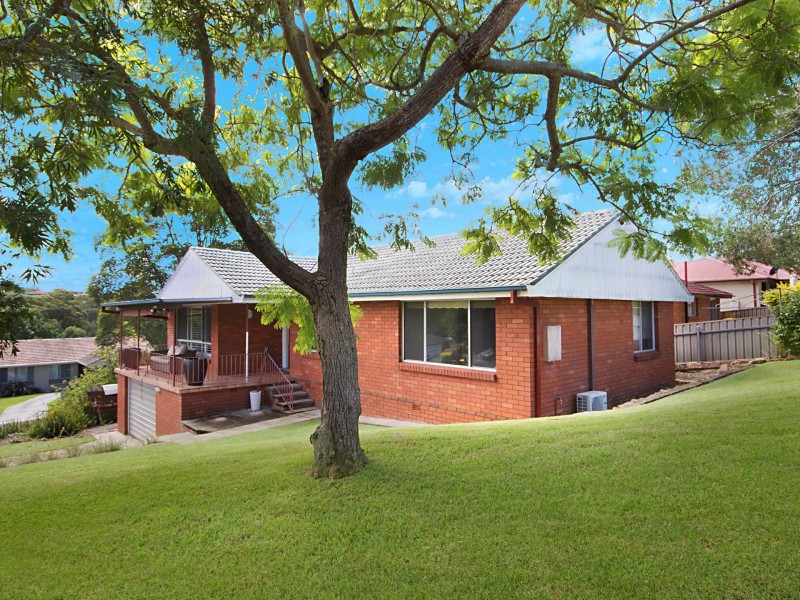 8 Bradman Street, Charlestown NSW 2290