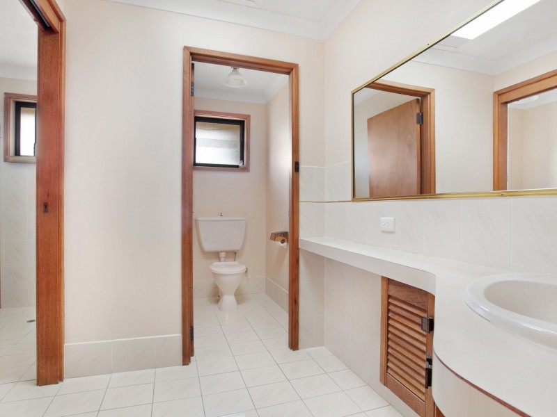 28 Kenton Crescent, Valentine NSW 2280