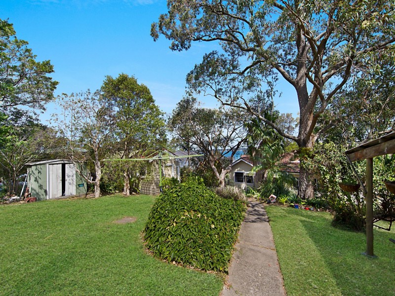 24 Birubi Close, Eleebana NSW 2282