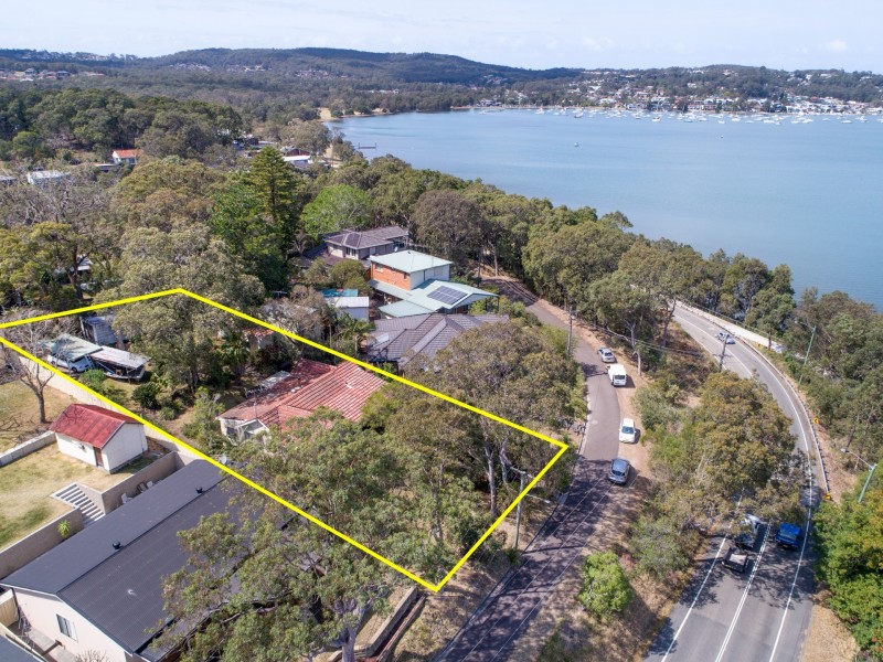 24 Birubi Close, Eleebana NSW 2282