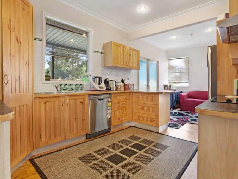 220 Sandgate Road, Birmingham Gardens NSW 2287