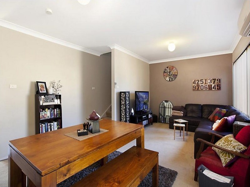 4/1 Robert Street, Charlestown NSW 2290