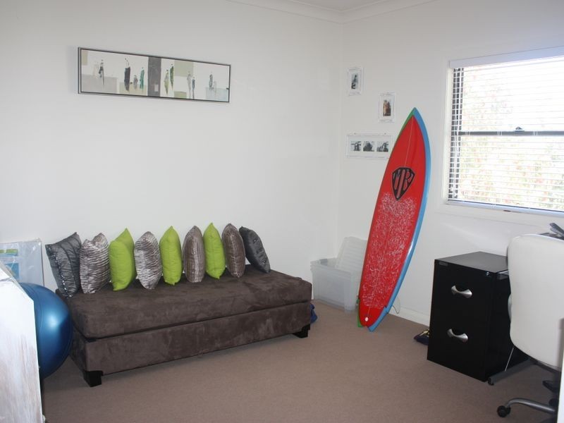 12 Dickinson Street, Charlestown NSW 2290
