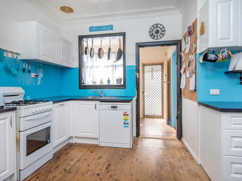 40 Queens Avenue, Cardiff NSW 2285