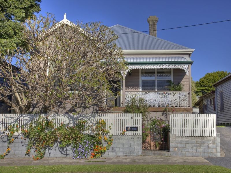 6 Steel Street, Hamilton NSW 2303