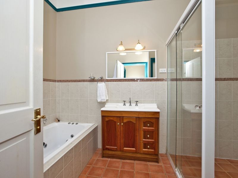 6 Steel Street, Hamilton NSW 2303