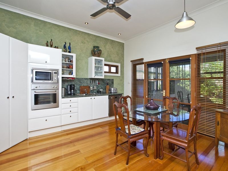 6 Steel Street, Hamilton NSW 2303