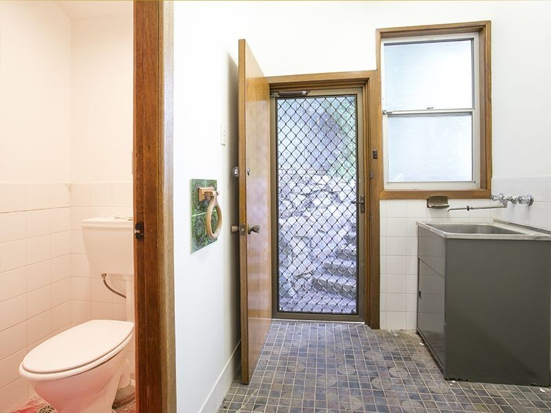 19 Cowmeadow Road, Mount Hutton NSW 2290