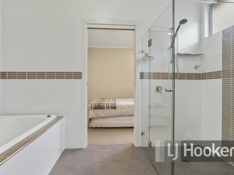 2 Church Street, Belmont NSW 2280